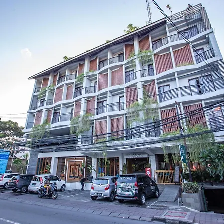 Liberta Seminyak Hotel